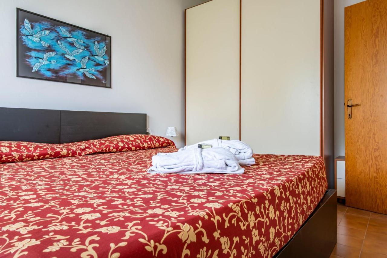 L&M Apartments - Pool - By Host4U Muscoline المظهر الخارجي الصورة